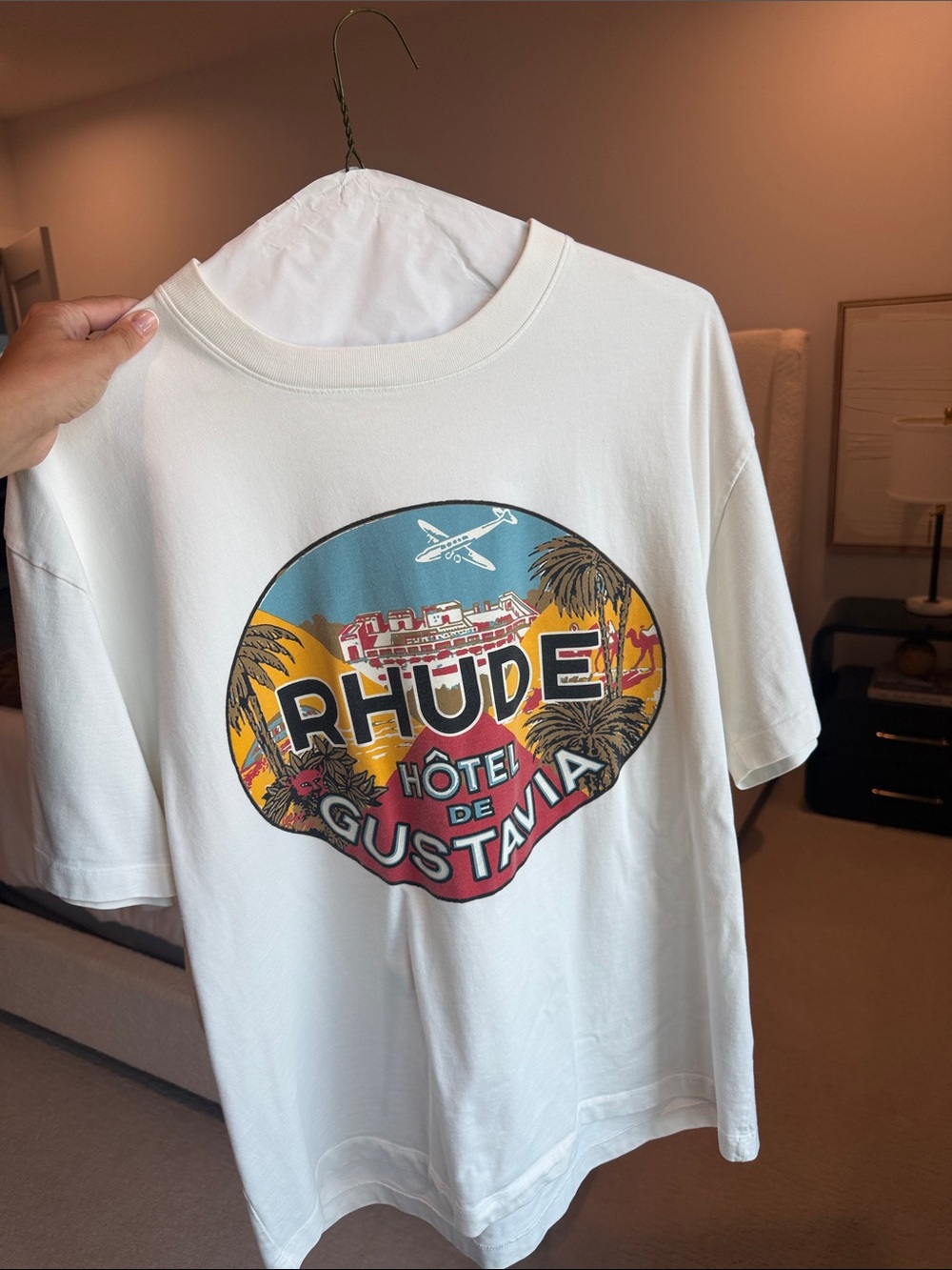 Rhude White Graphic Hôtel de Gustavia Logo Tee